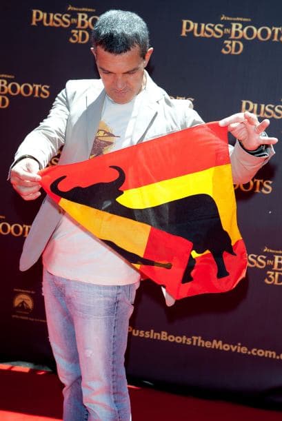 Banderas también posee las empresas Teatro Príncipe Pío y Gestión Cinematográfica, además de una cadena de restaurantes.