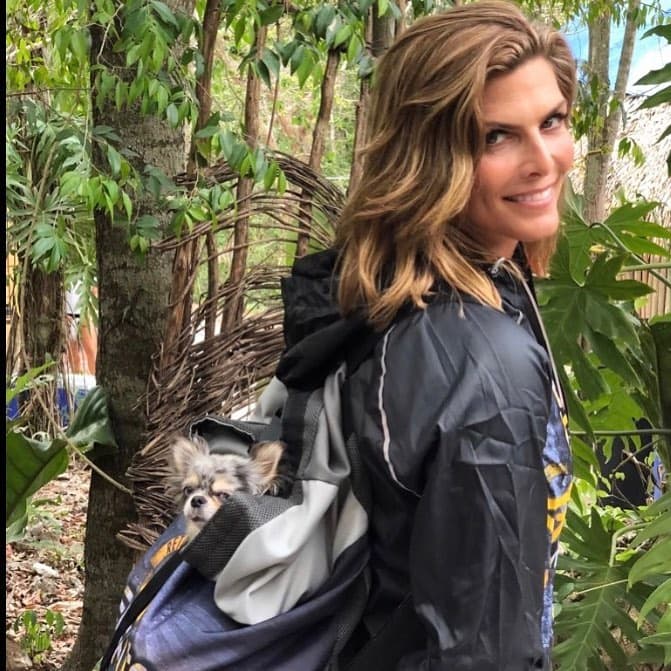 Ese episodio quedó en el pasado para la también productora, ya que no recuerda qué pasó con el anillo de bodas, "creo que me lo robaron", apuntó.