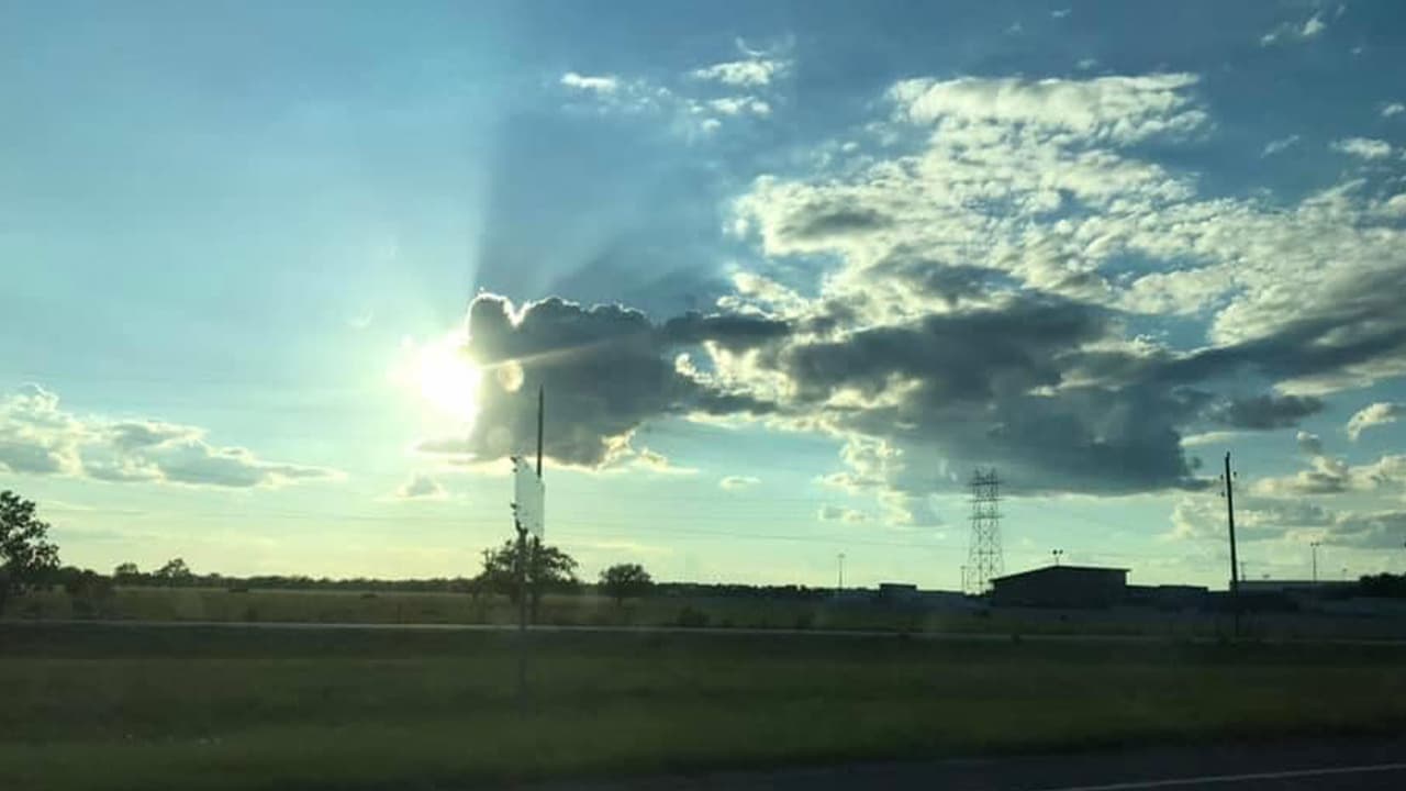 Aglae Lupita Macedo nos envió esta imagen en redes sociales.