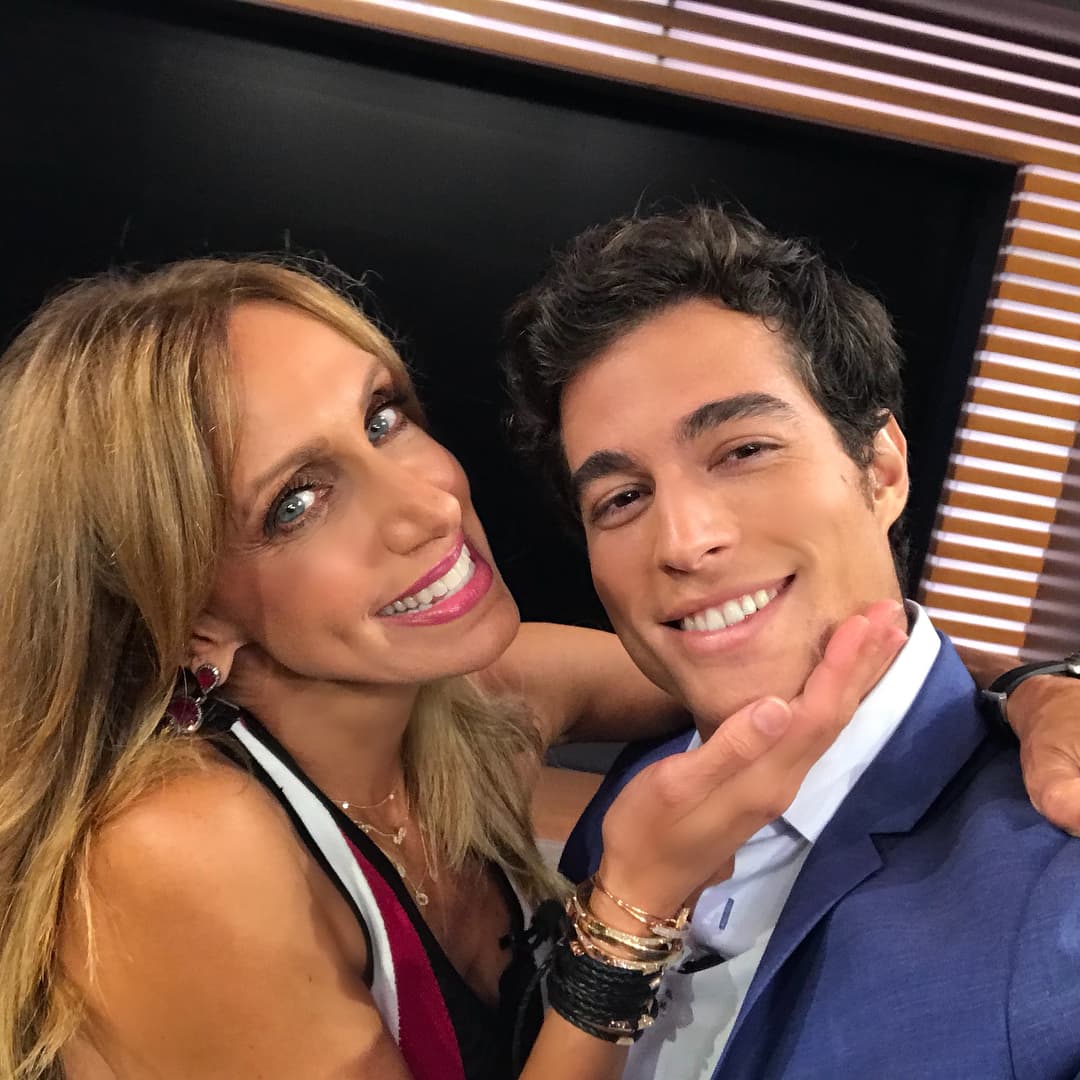 El actor y presentador abandonó el programa por una oportunidad laboral, sin embargo, dejó en el show amistades que conserva hasta la fecha.