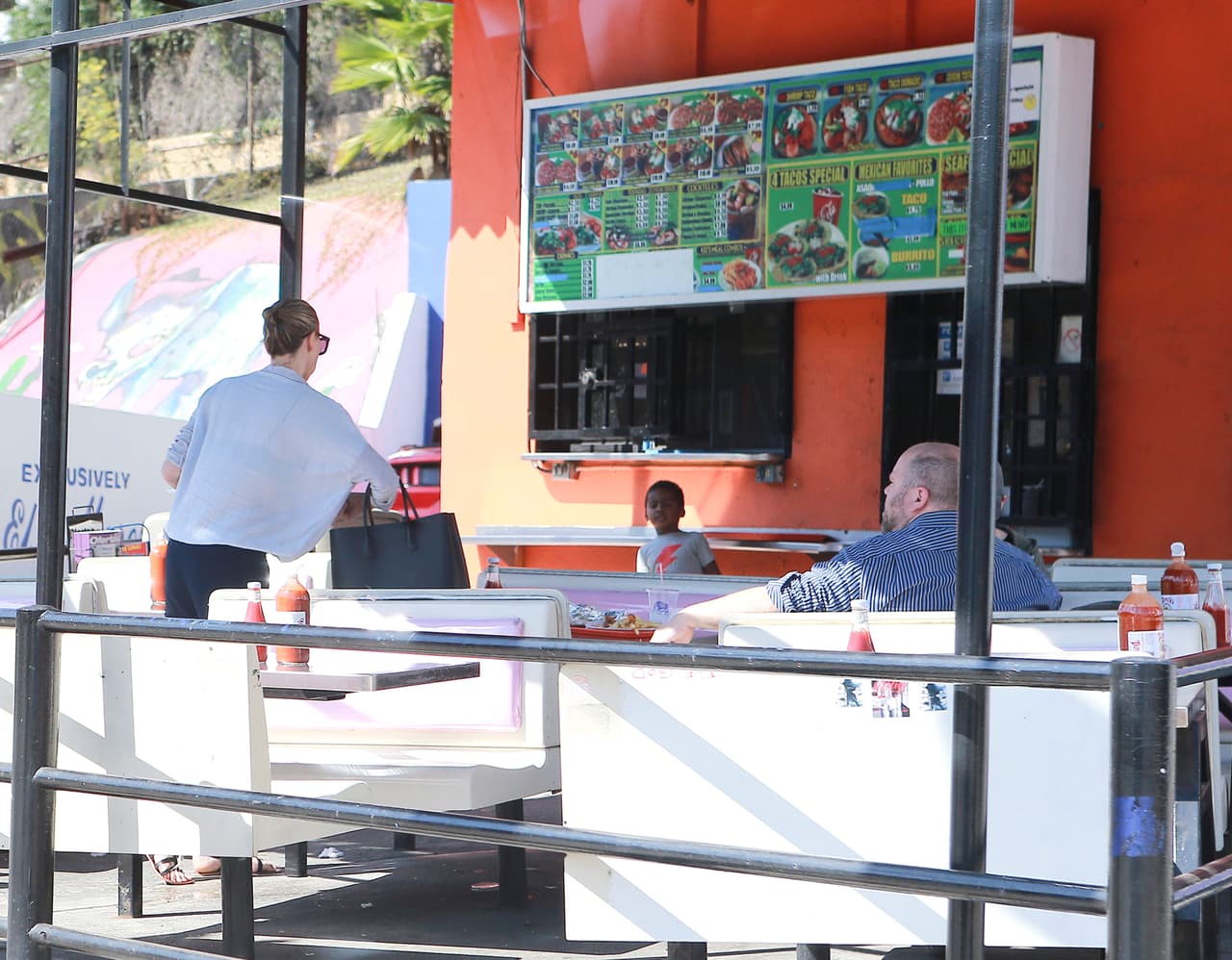 La actriz disfrutó de unos ricos tacos.