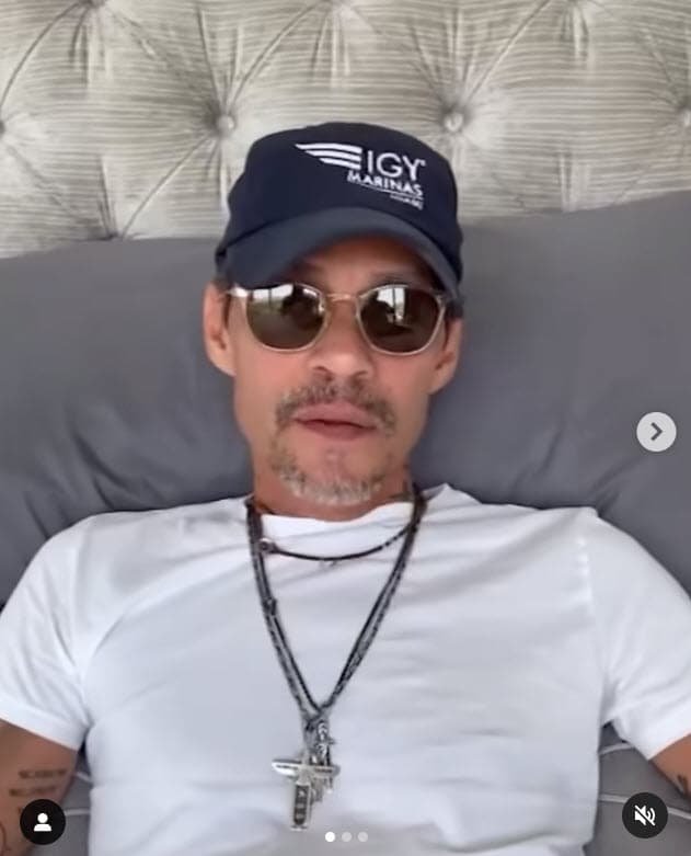 <b><a href="https://www.univision.com/famosos/marc-anthony-accidente-detalles-concierto" target="_blank">El cantante terminó con dolores en la espalda</a></b> y cuando se disculpó con los panameños a través de un video que colgó en su cuenta de Instagram apareció acostado en una cama.