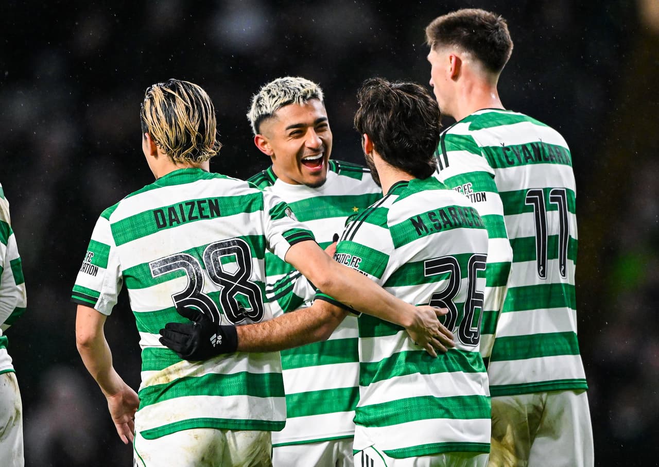 Julián Araujo encuentra regularidad con el Celtic en Escocia