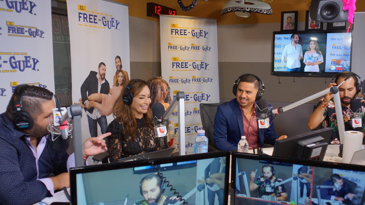 <b><a href="http://www.univision.com/temas/larry-hernandez">Larry Hernández</a></b> está de manteles largos con su nuevo disco 'Lo Blanco y Lo Negro de Mi Vida' y confesó que algunas de las canciones las escribió en la carcel.