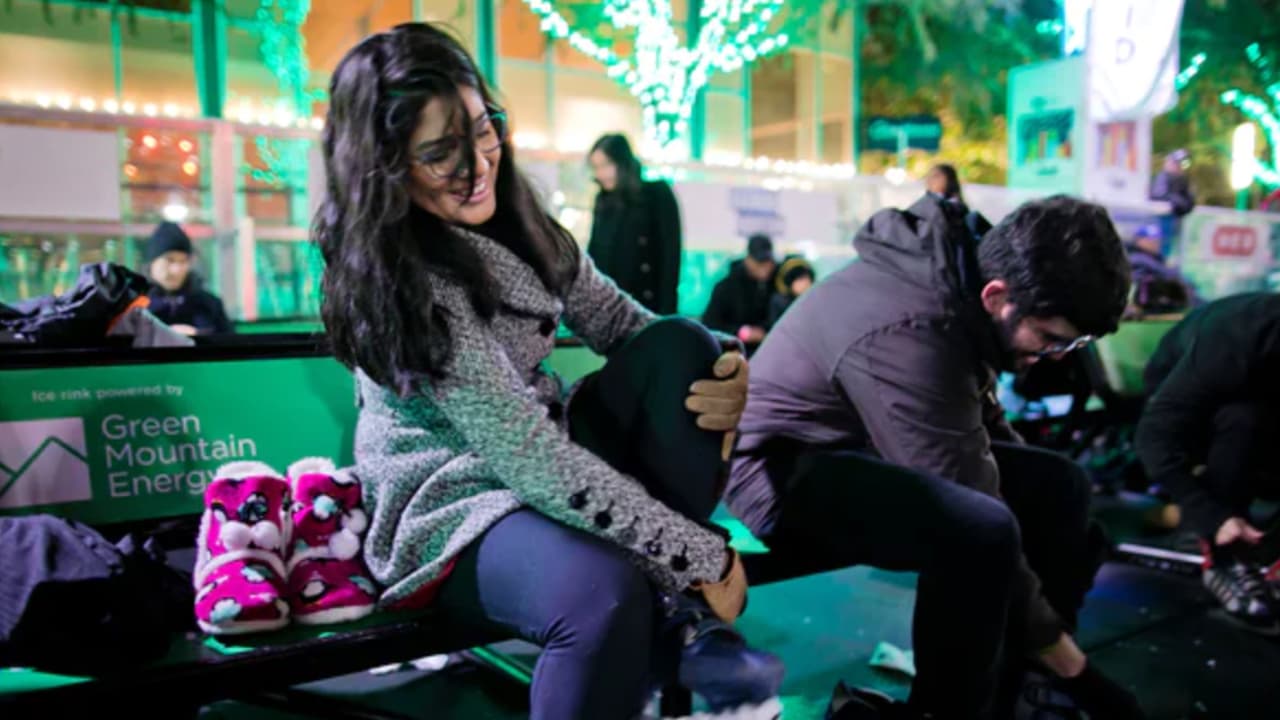 Para información y boletos visite la 
<b><a href="https://www.discoverygreen.com/ice" target="_blank">página de internet</a></b>.