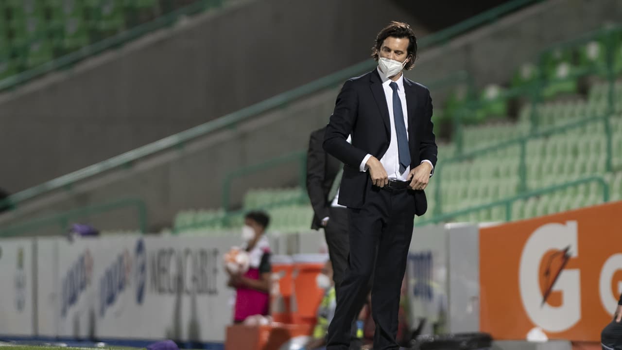 Santiago Solari aún no da por perdida la llegada de refuerzos