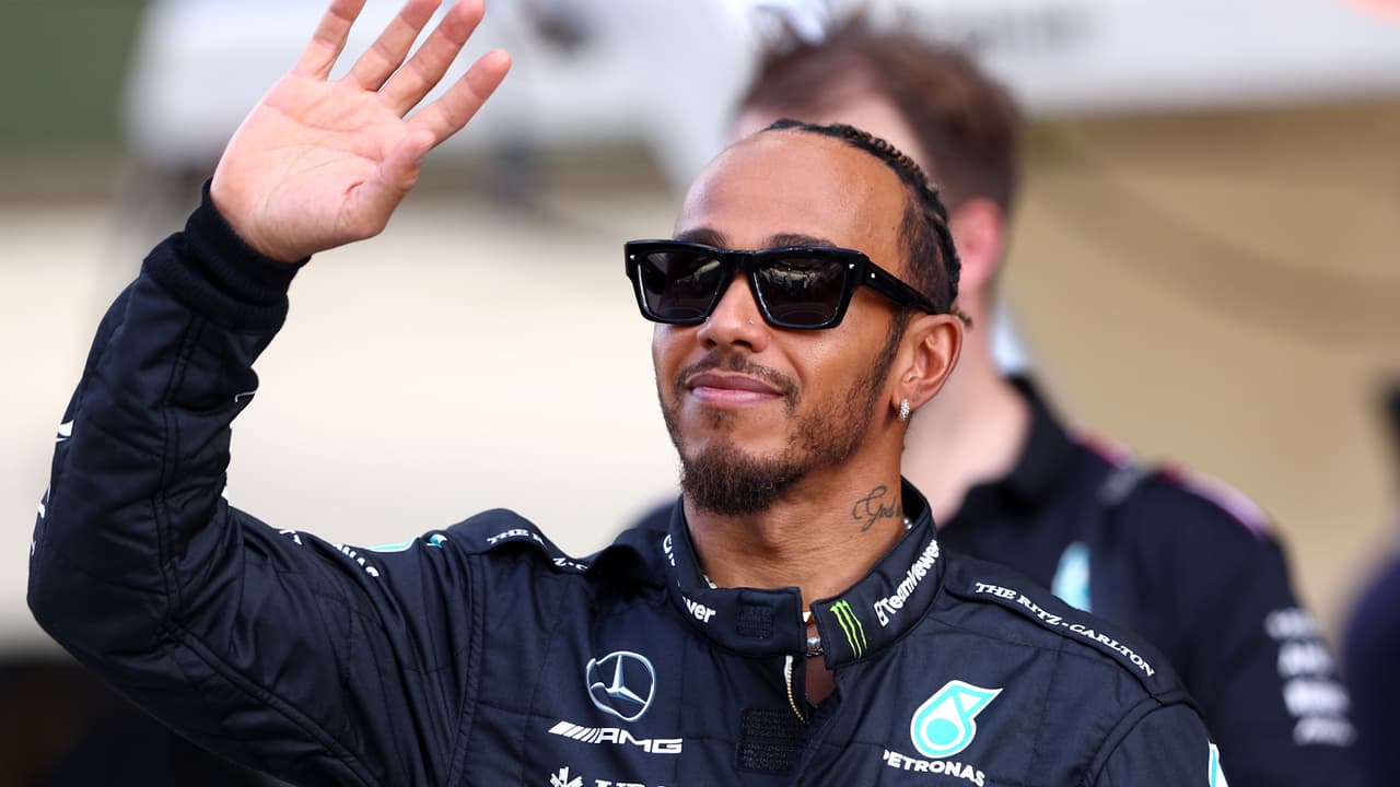Lewis Hamilton rompe el silencio: "Mi sueño es conducir un Ferrari rojo"