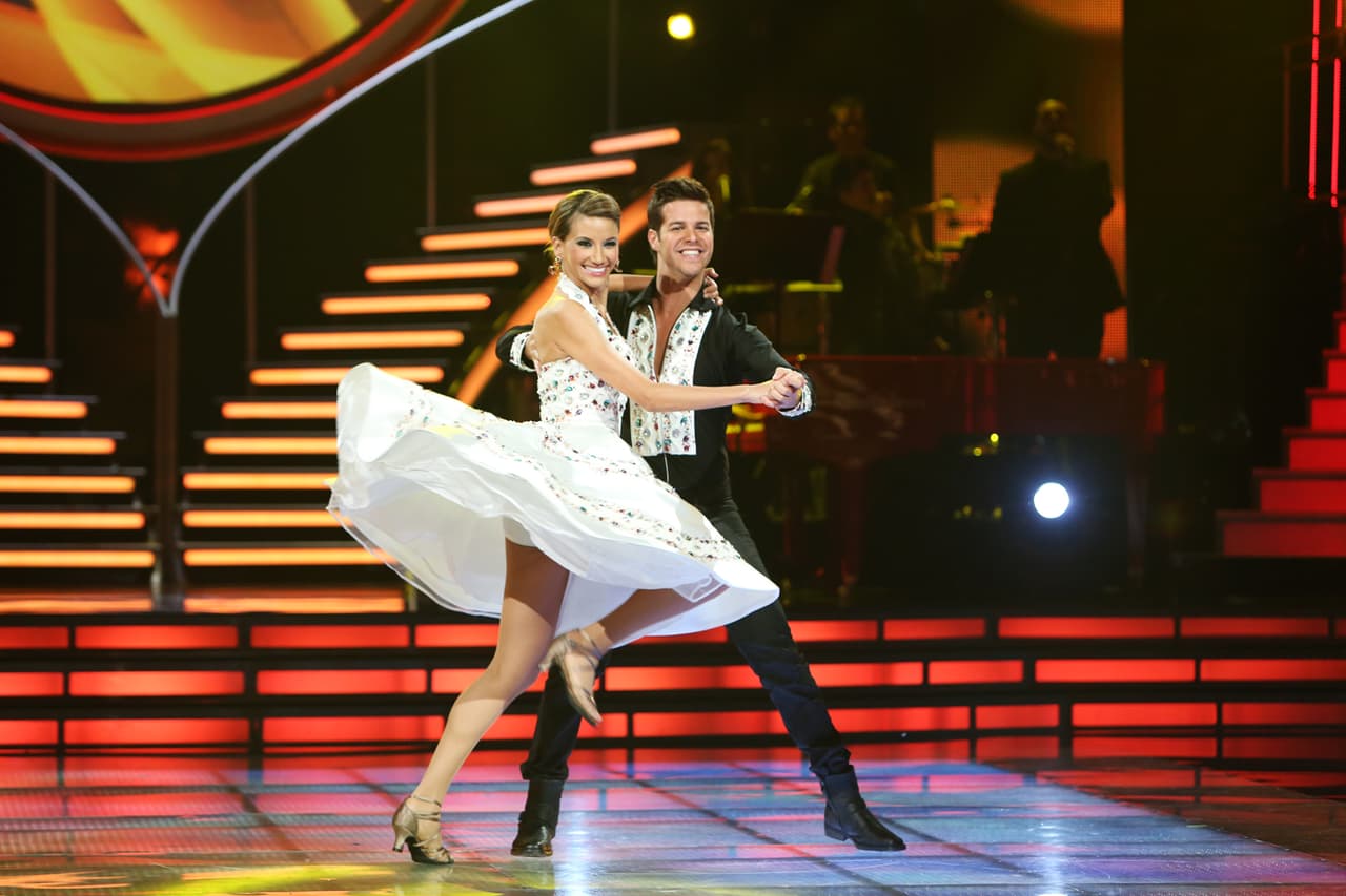 En su segunda presentación, Argelia se enfrentó a un baile regional mexicano con la canción ‘Gente batallosa’.