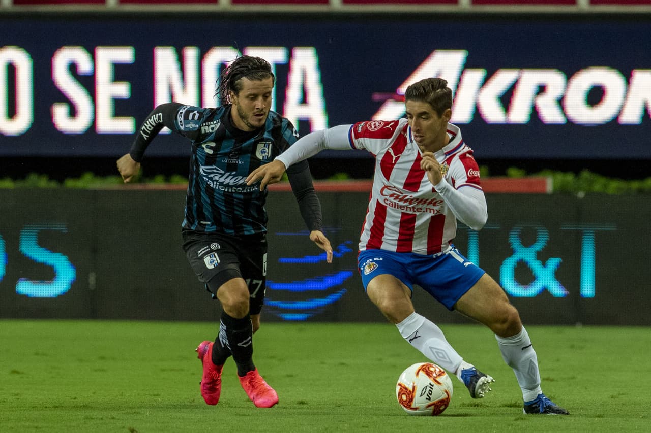 J.J. Macías no consigue anotar un penal al minuto 90+3 y Las Chivas terminan empatando en casa frente al Querétaro.