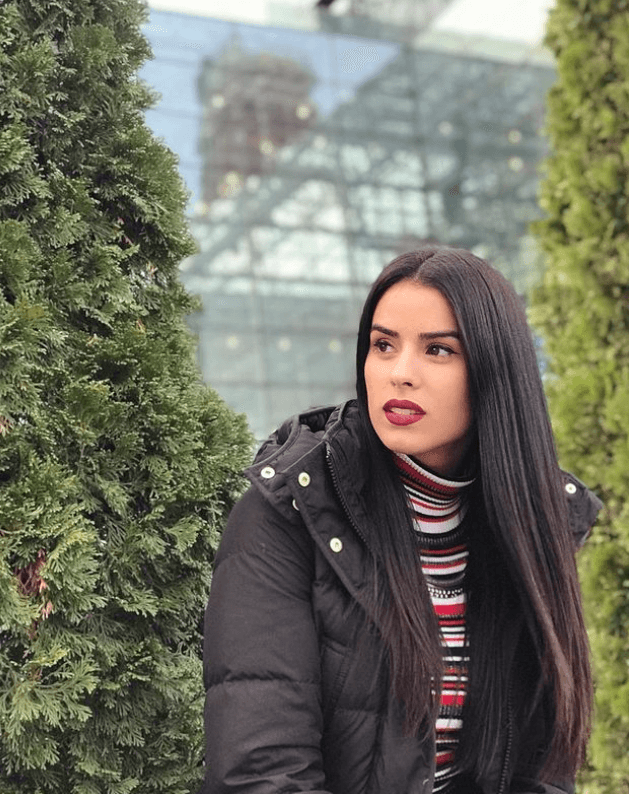 "
<b><a href="https://www.univision.com/entretenimiento/le-decian-egoista-por-no-tener-hijos-vanessa-de-roide-confiesa-lo-que-sufrio-hasta-quedar-embarazada">Eso para mí fue como un balde de agua</a></b>. Yo creo que todavía al son de hoy yo no he superado esa pérdida, porque fue como la ilusión más grande que yo tuve en mi vida. Yo jamás había tenido tantas ganas de ser madre como en ese momento”, compartió en enero de 2018 para Despierta América.