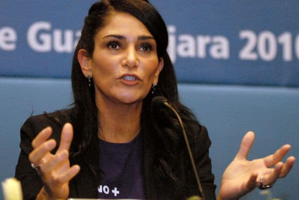 Lydia Cacho, al enterarse de la sentencia de Kuri celebró que el juzgado de Distrito haya emitido ese fallo. Cacho tambíen es fundadora y dirigente del Centro Integral de Atención a las Mujeres, CIAM Cancún, A.C.