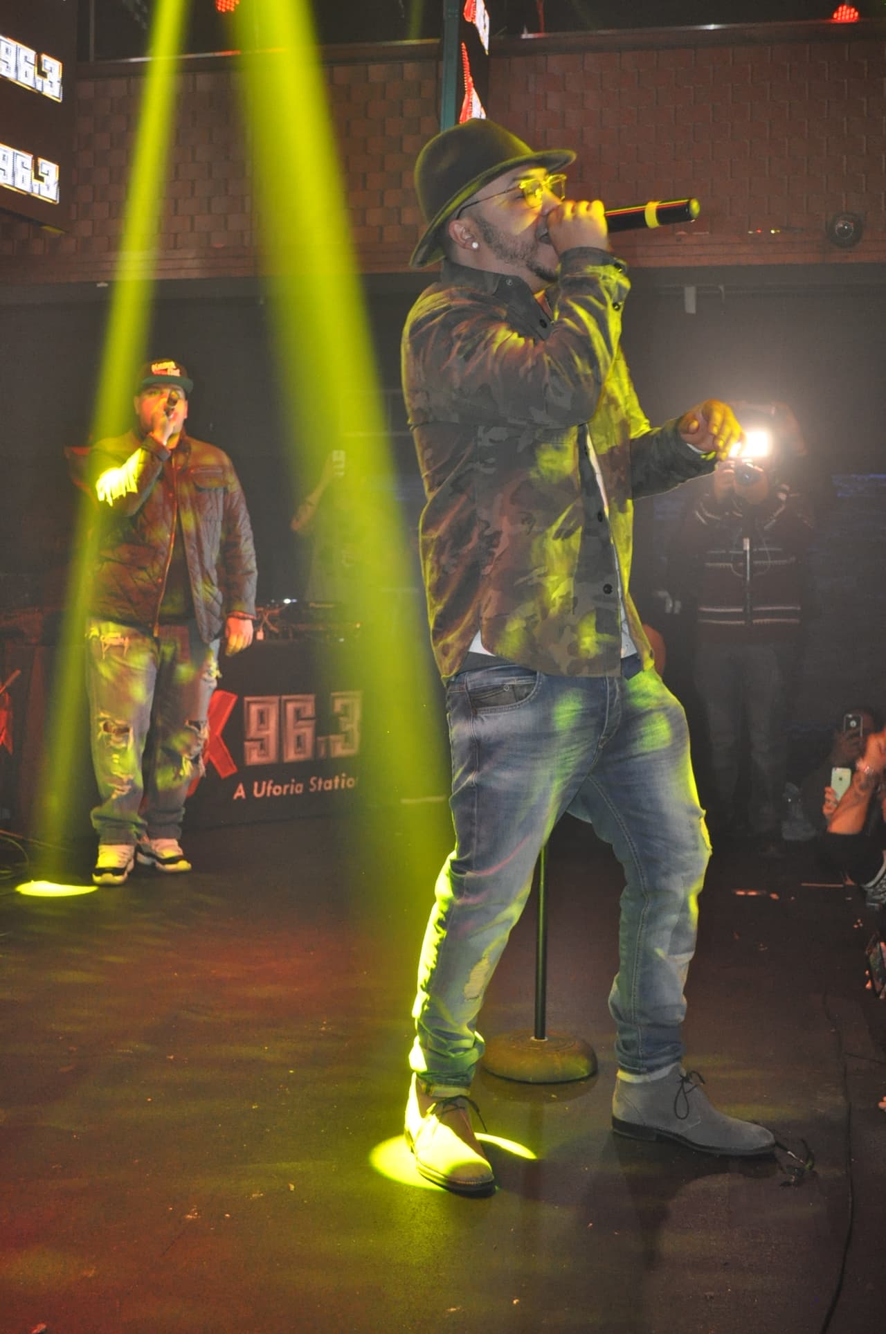 Los fans de La X disfrutaron nuestro concierto exclusivo con Jory Boy en Stage 48.