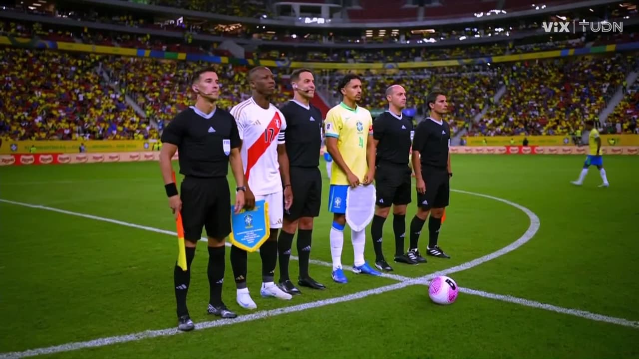 ¡Arranca el juego en el Mané Garrincha! Brasil recibe a Perú