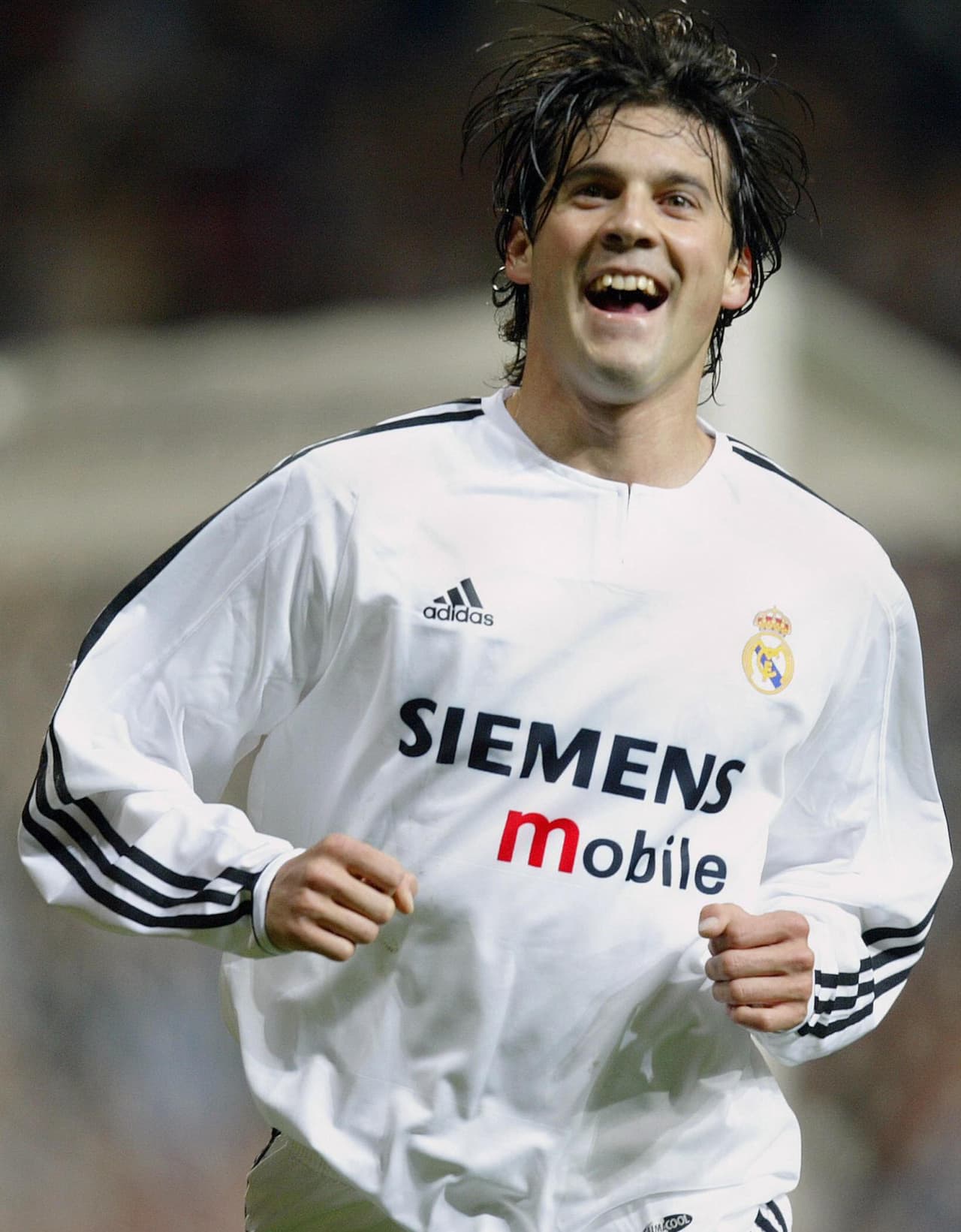 Sin embargo, solo jugó una temporada con el equipo 'colchonero' ya que pasó al Real Madrid y allí pasó las siguientes cinco temporadas.