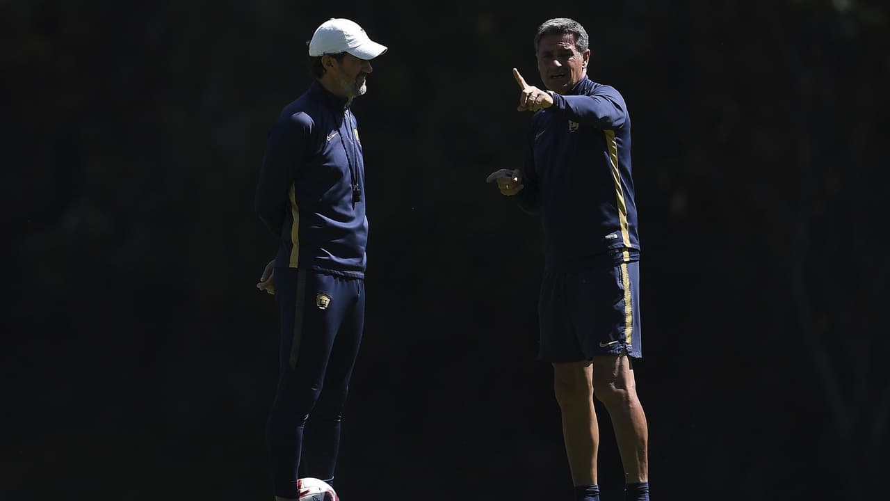 ¡Como todo un ganador! Así ven los jugadores de Pumas a Míchel