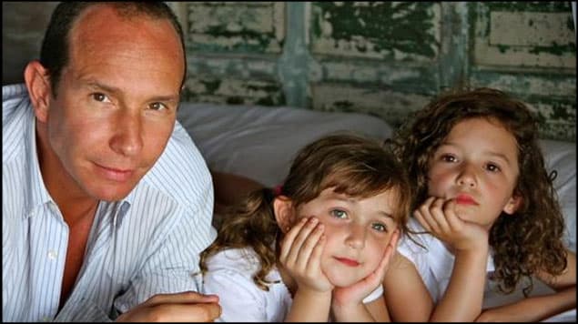 Mía y Nina son las hijas del cantante y productor.