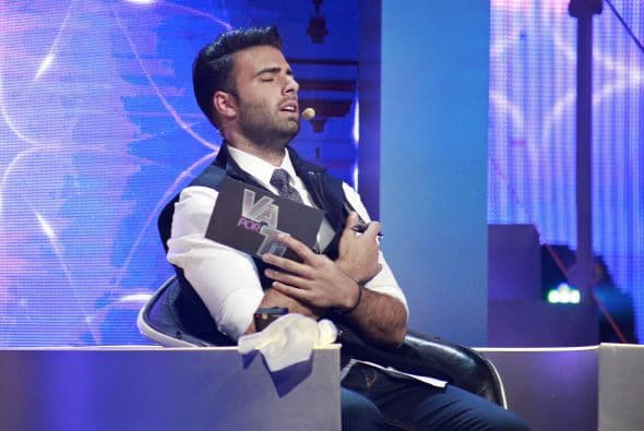 ¡Mira con cuánto "feeling" lo apoya su capitán!