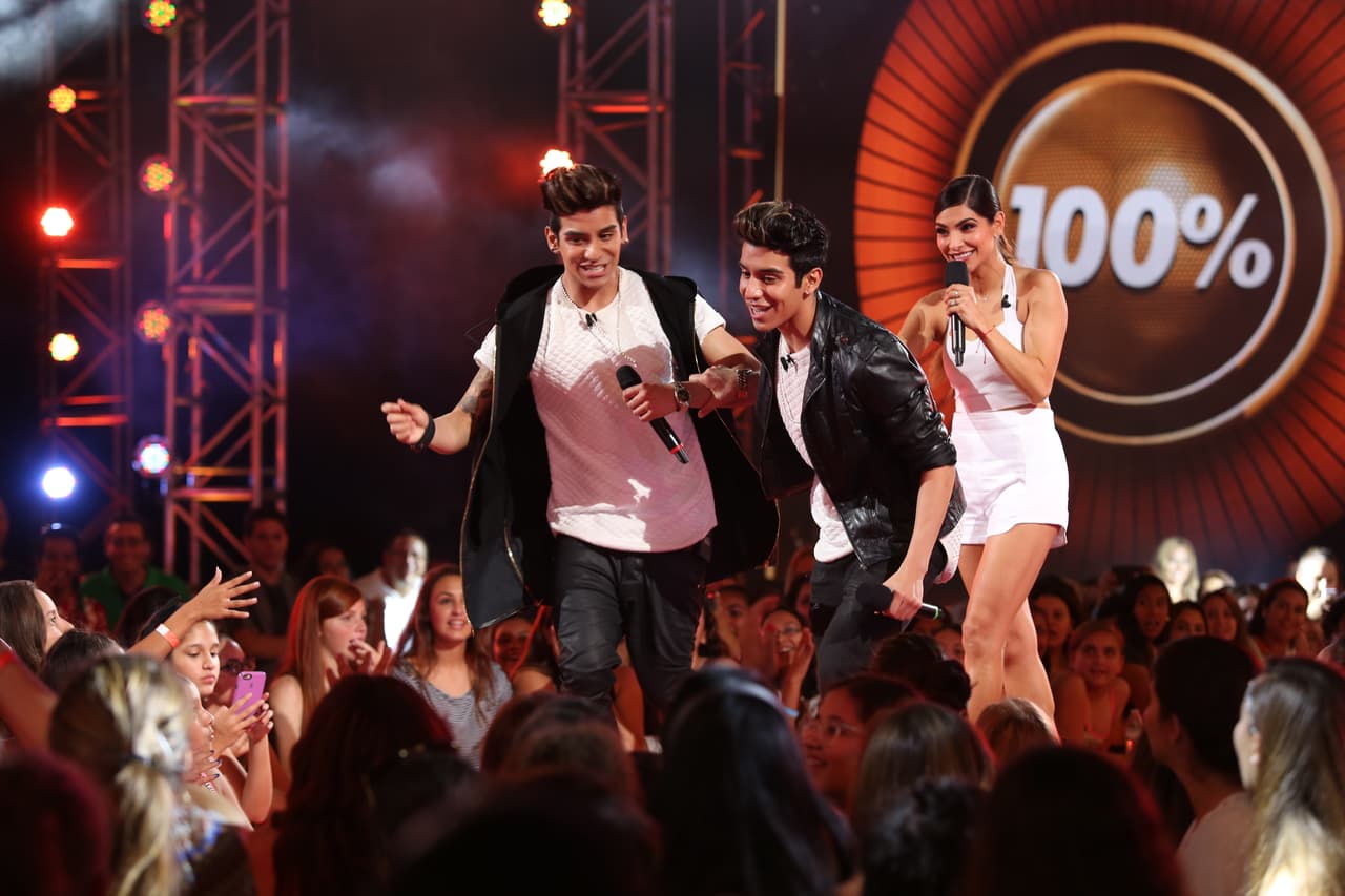 No estamos viendo doble. Ezequiel y Jeremías Cárdenas lograron el 100% de los votos de las chicas y continúan a la siguiente fase.