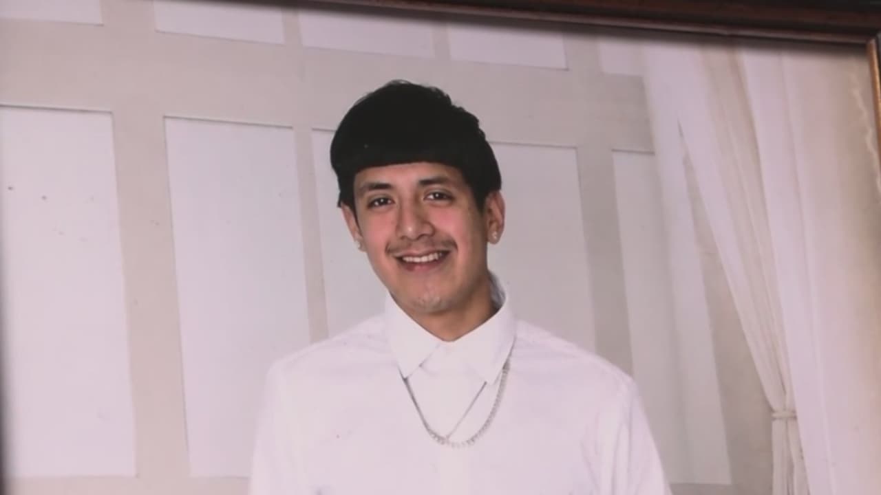 "Justicia": una madre buscaba a su hijo desaparecido y se entera que murió atropellado en Dallas