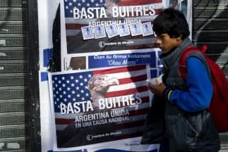 Moodys' coloca bajo vigilancia la deuda argentina