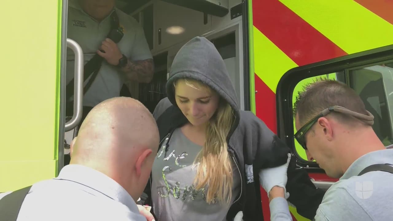 Kimberly Dos Ramos se lesionó el costado derecho de su cintura. Una molestia que había tenido desde días previos, pero que la semana pasada provocó que fuera trasladada en ambulancia al hospital.