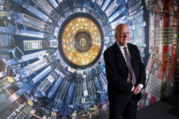El acelerador fue fundamental para el descubrimiento del Bosón de Higgs. En la imagen, Peter Higgs.