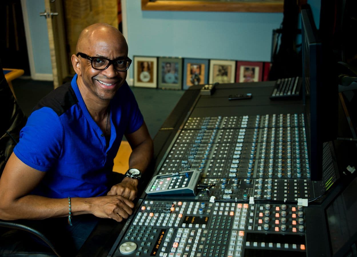 Y es que al final uno se lleva sorpresas: "Muchas veces puede subir al escenario alguien que uno dice: 'Este no va a dar mucho’ y dan un batazo con su voz".