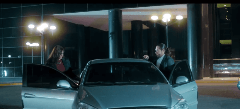 #5 Pregúntale que película le gustaría ver y llévala al cine.