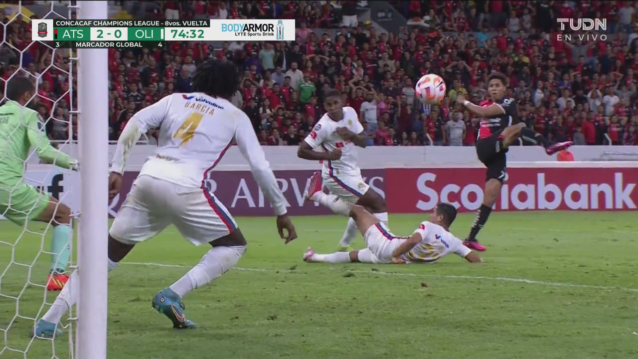 ¡Atlas sigue tocando la puerta! Ozziel Herrera dispara apenas a un lado