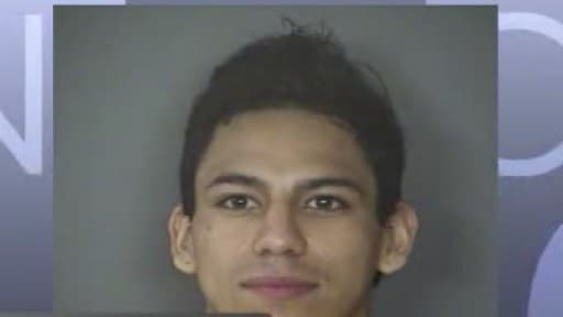 Sentencian cadena perpetua a hispano indocumentado que mató a un universitario en Texas