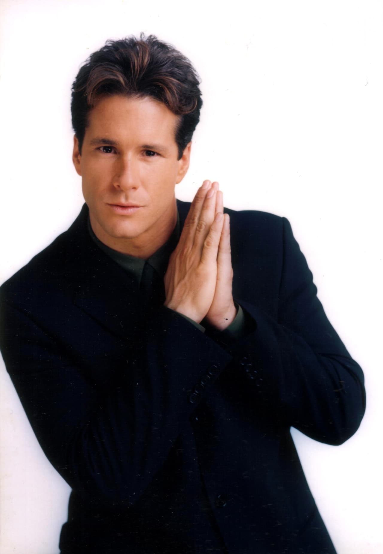 En 1986 obtiene su primera oportunidad en la televisión, siendo 
<i>La dama de rosa</i> su debut en las telenovelas.