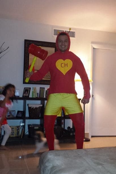 Fabian Franco nos compartió por Facebook su imagen de El Chapulín Colorado.