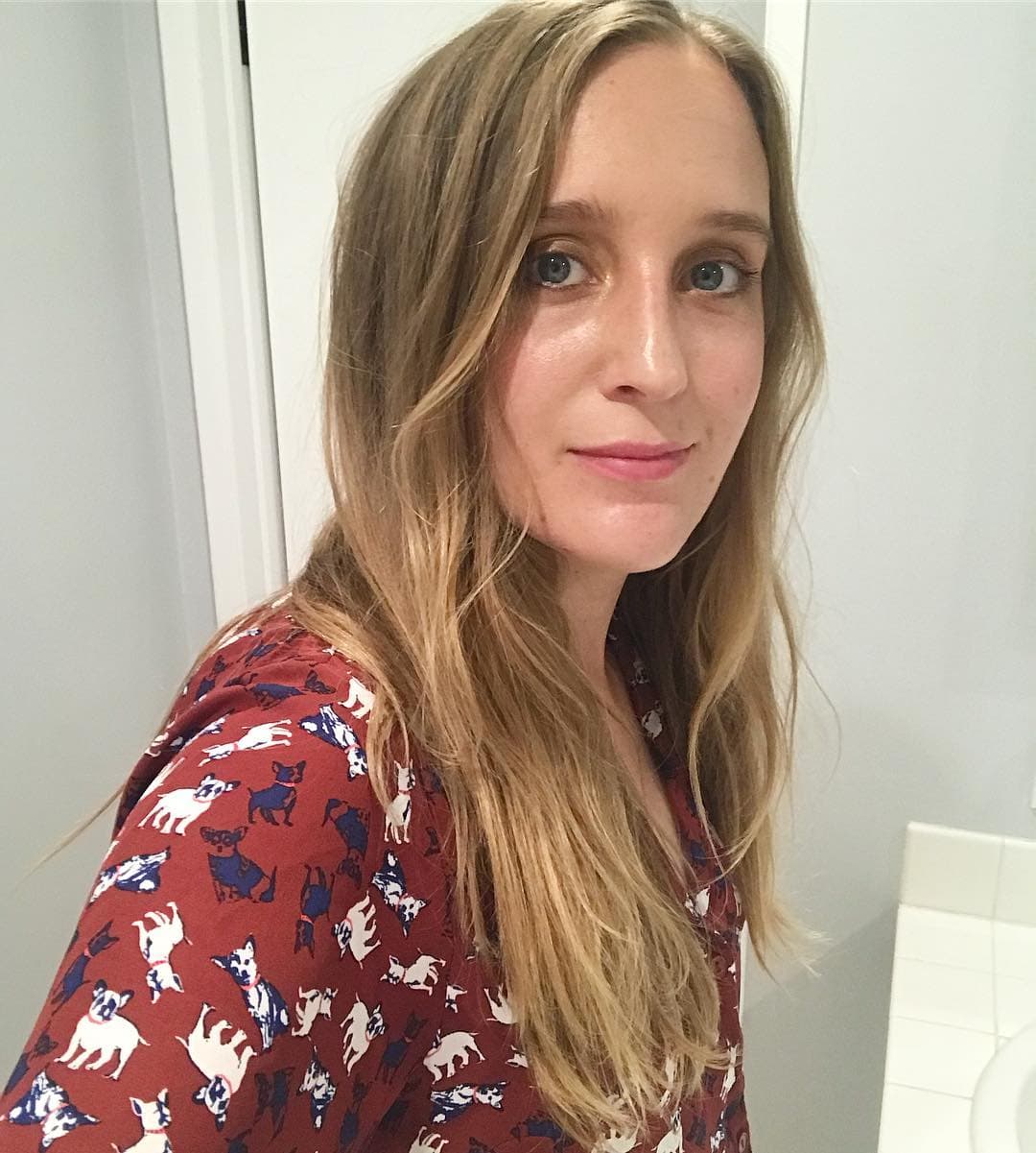 Sarah Tither-Kaplan y Toni Gaal, que asistieron a la ahora desaparecida escuela de actuación Studio 4 de Franco, lo demandaron en Los Angeles en octubre de 2019.