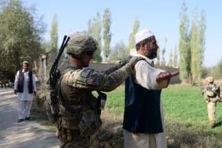 <b>Afganistán. Nivel de alerta 4.</b> "Crimen, terrorismo, disturbios civiles, secuestros y conflictos armados".