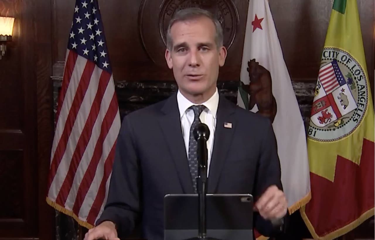 Alcalde de Los Ángeles anuncia cierre temporal del estadio Dodger y otros sitios por escasez de vacunas