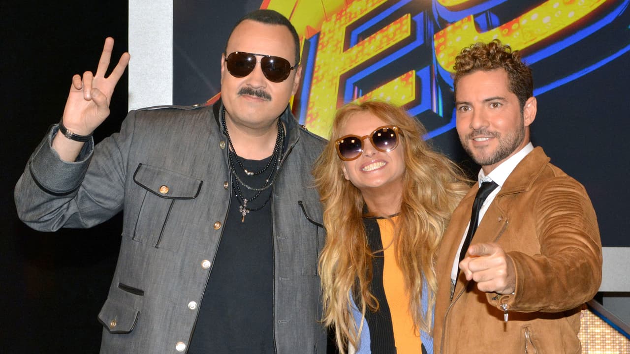 Mientras tanto, a Pepe Aguilar parece no preocuparle mucho las críticas que pueda recibir por incursionar en distintos géneros. 
<br>