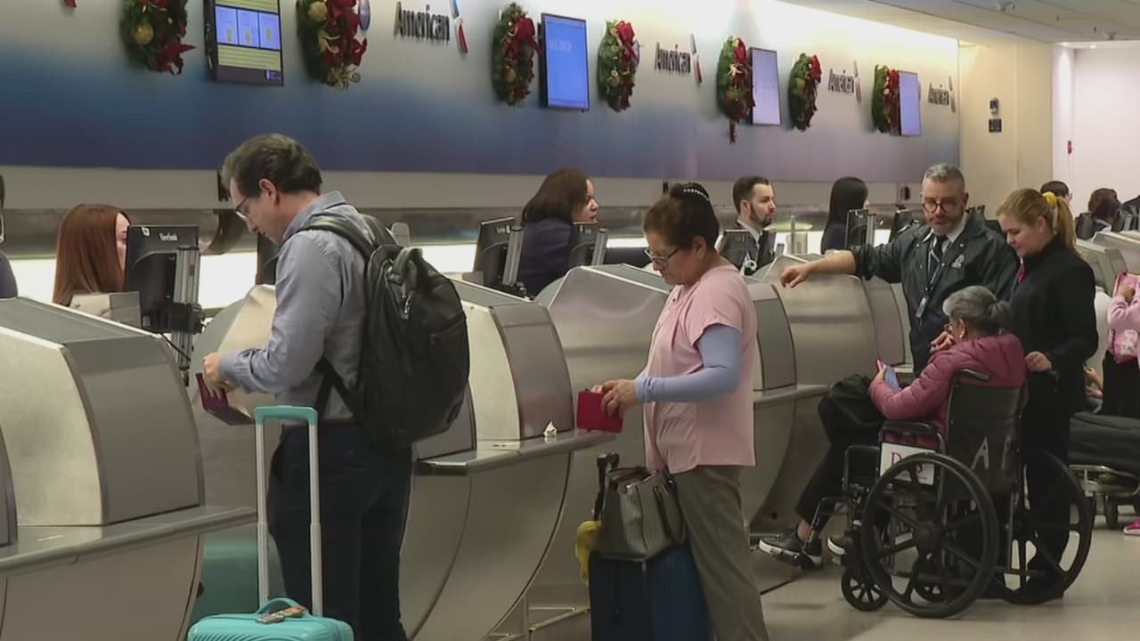 Aerolíneas de EEUU refuerzan protocolos y exigen orden judicial para arrestos de inmigrantes