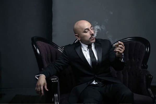 Lupillo Rivera es el más famoso, fue el primero de la dinastía Rivera en triunfar.