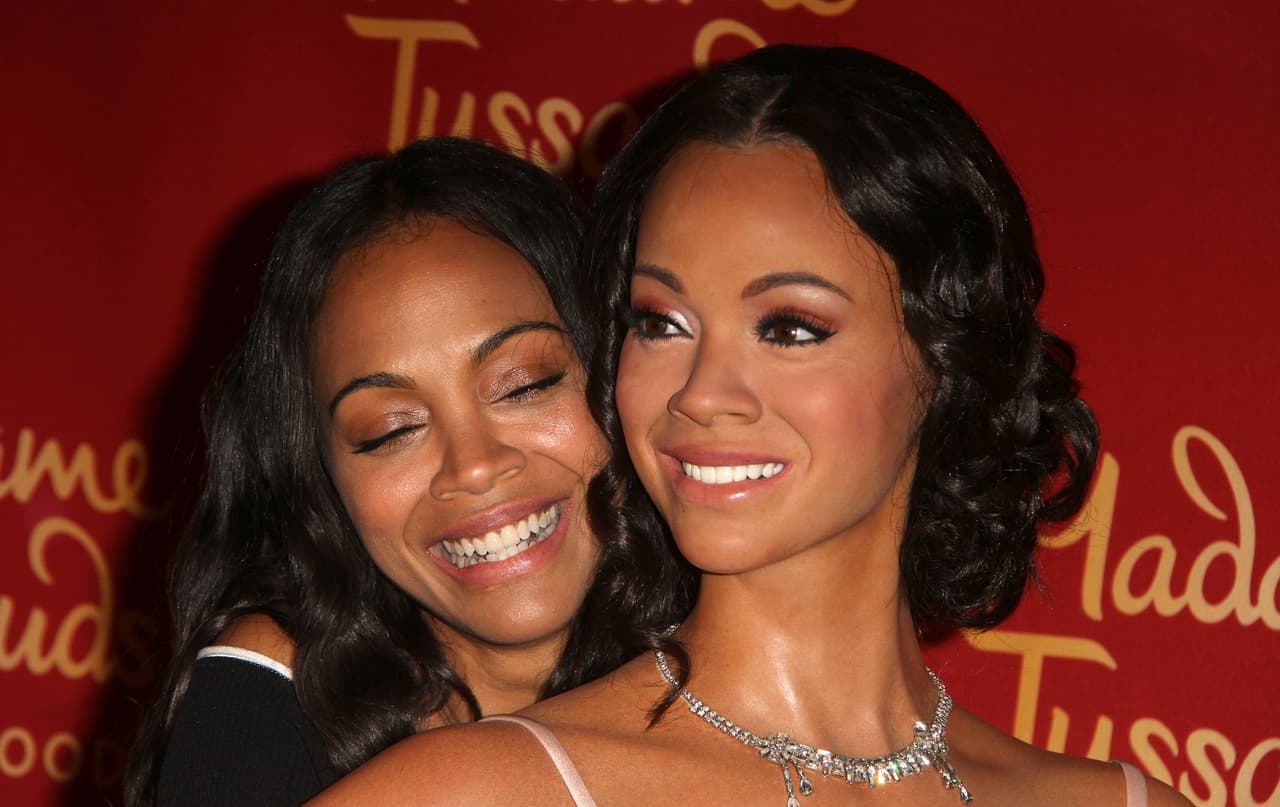 La protagonista de 'Guardians of the Galaxy' quedó fascinada con su estatua.