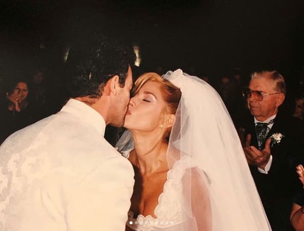 Catherine y Osvaldo se conocieron desde que la actriz protagonizaba 'Abigail', junto a Fernando Carrillo (su novio en aquella época), pero nada sucedió entre ellos porque ambos estaban comprometidos.