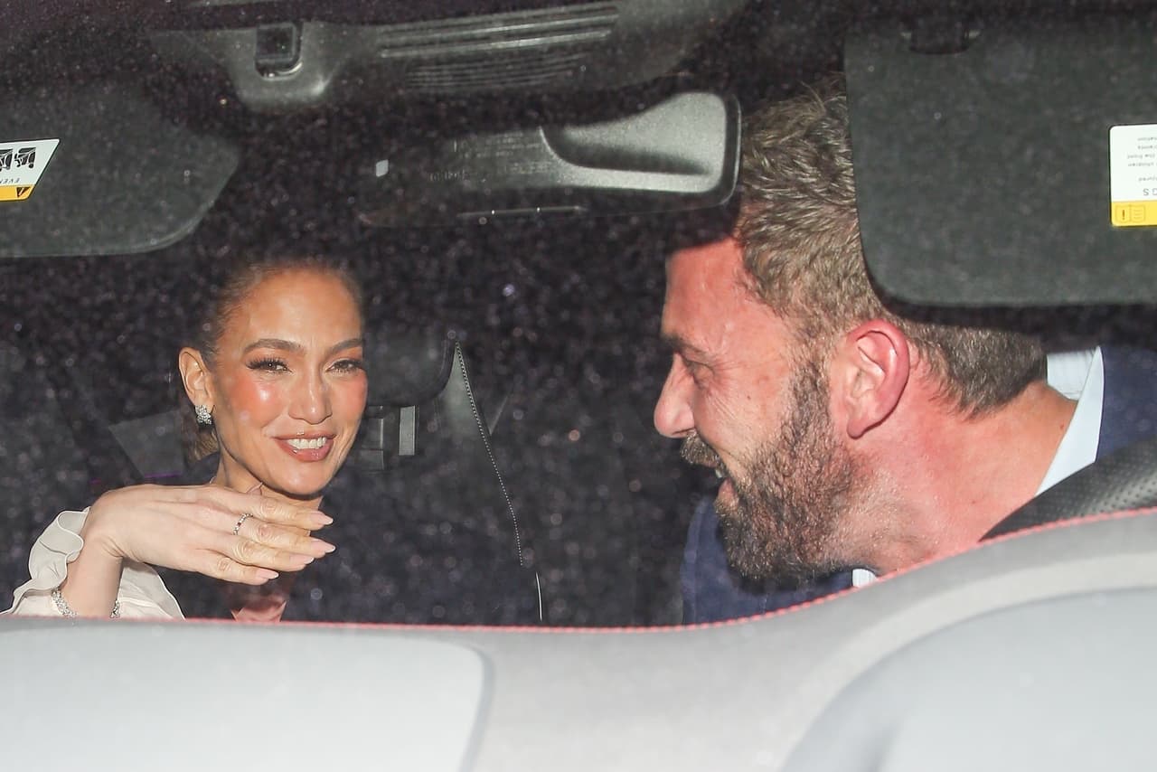 En ese entonces se comprometieron, pero la boda nunca se llevó a cabo. 
<br>