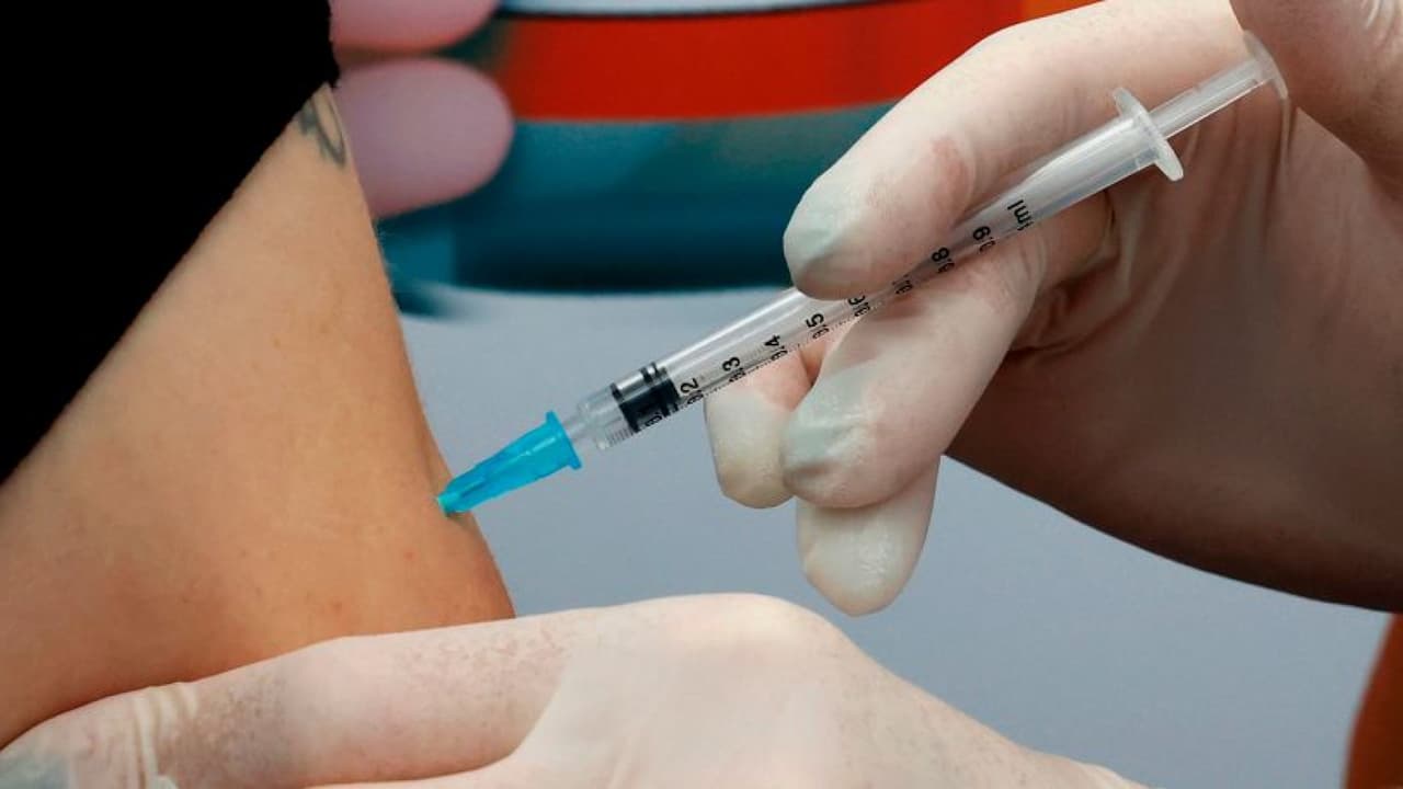 Inauguran cinco centros de vacunación contra el coronavirus en NYC y esto debes saber