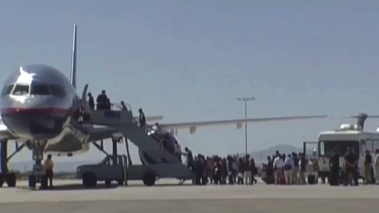 EEUU envía vuelos de deportados a Michoacán pese a mantener alerta máxima de viaje