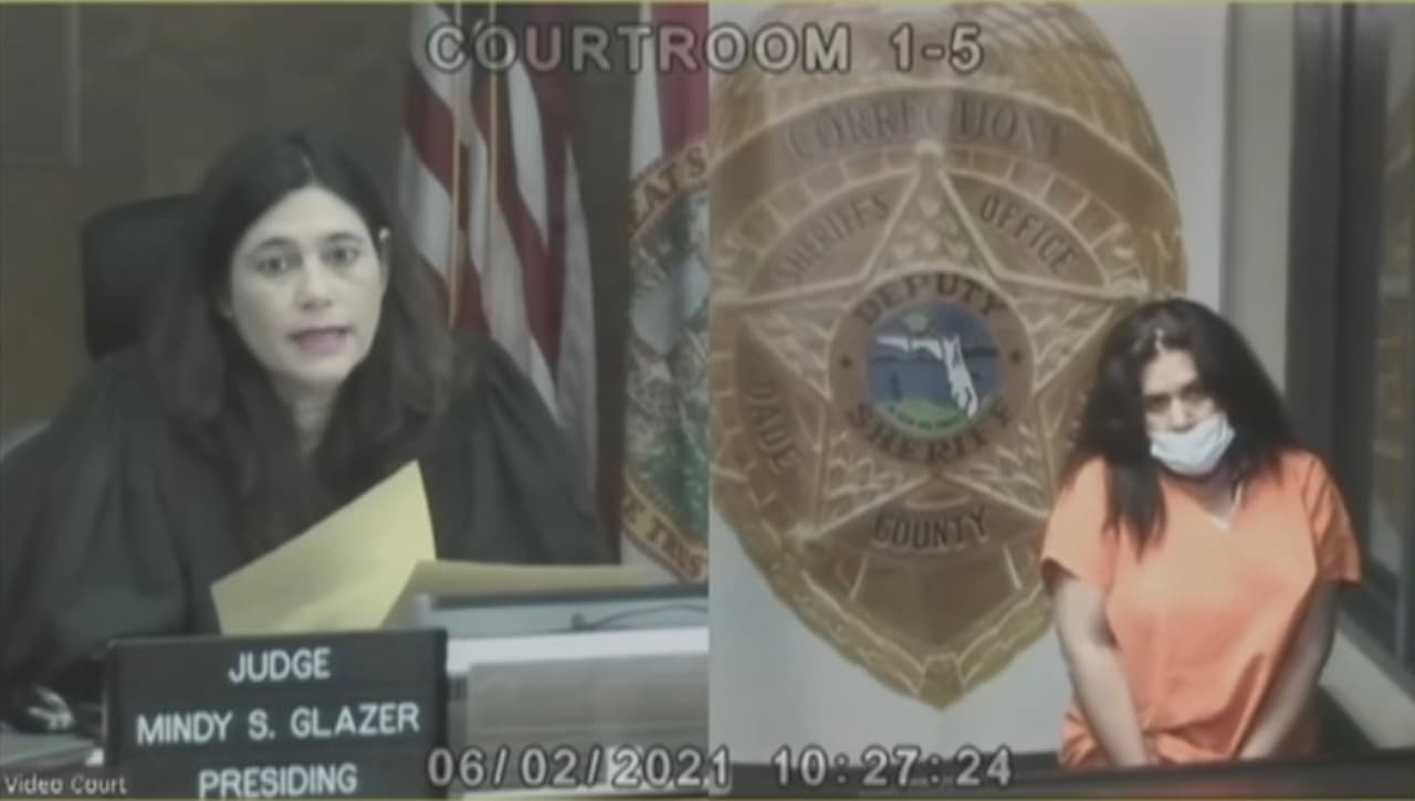 Enfermera de Hialeah es acusada de estafar con miles de dólares a ancianos bajo su cuidado