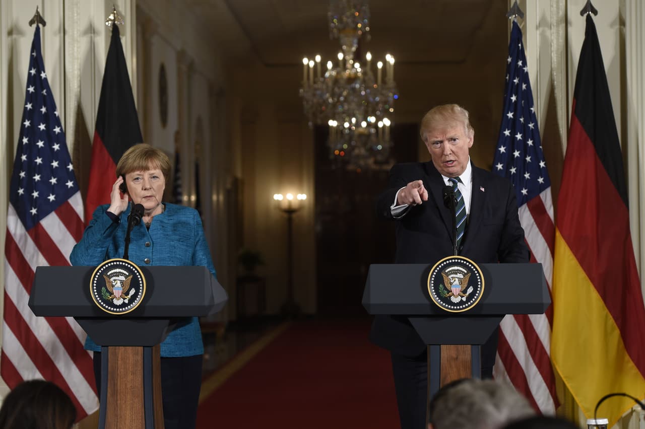 Donald Trump agradeció el papel de Alemania y Francia en sus tareas de resolución del conflicto en Ucrania, y animó a buscar una solución pacífica.