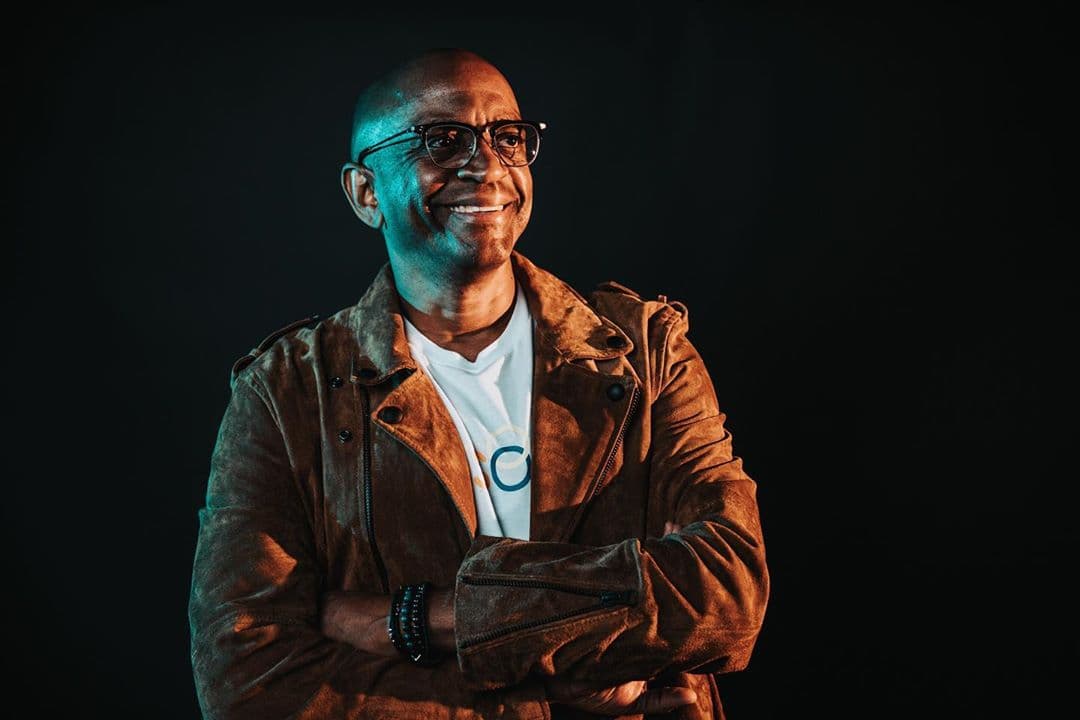 El productor Sergio George trabajará de la mano de Pedro Capó "haciéndoles el coaching artístico" a las participantes de 
<a href="https://www.univision.com/shows/reina-de-la-cancion">Reina de la Canción</a>, la competencia que se ha propuesto encontrar a la próxima estrella de la música latina, y que se estrenará el próximo domingo 22 de septiembre, en punto de las 8PM/7C por Univision.