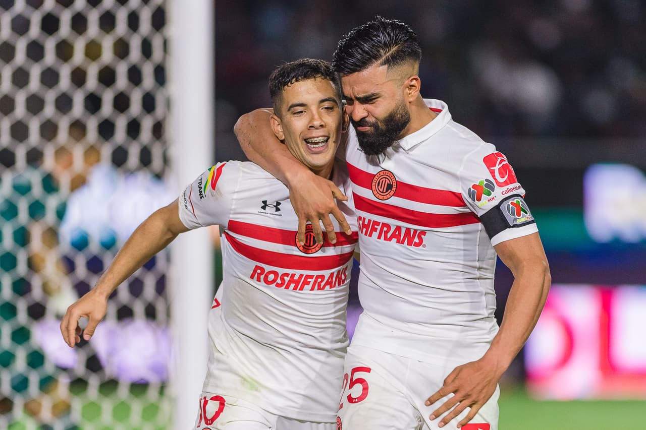 Mazatlán se adelantó con gol de Eduardo Bello al 28’ tras una gran primera parte.