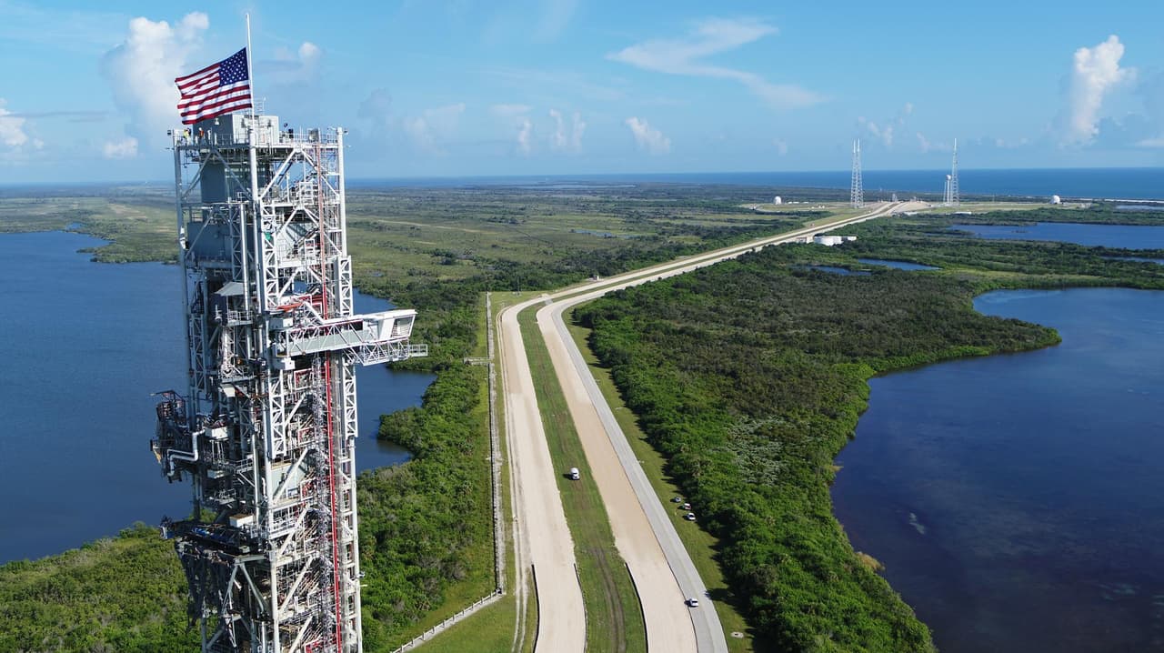  Centro Espacial Kennedy se prepara para su celebración navideña