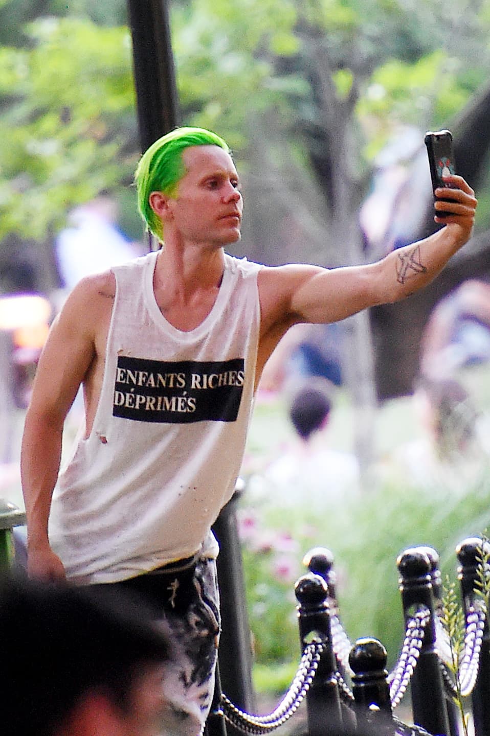 Sólo que en esa ocasión, Jared montaba una bicicleta caracterizado como el villano de DC.