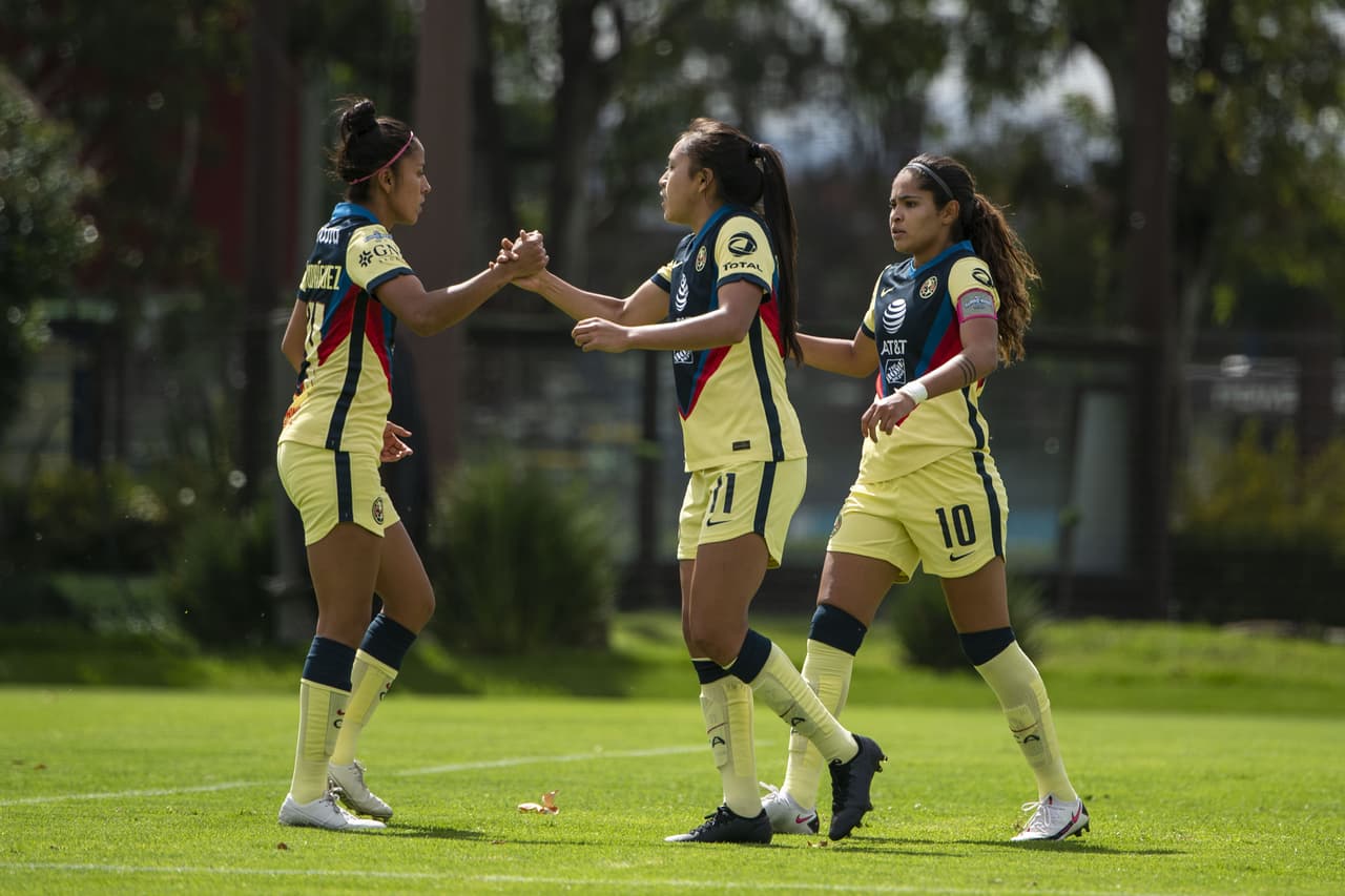 Las Águilas del América no tienen piedad sobre el Necaxa y con una goleada de 6-1, suman otros importantes puntos en casa.
